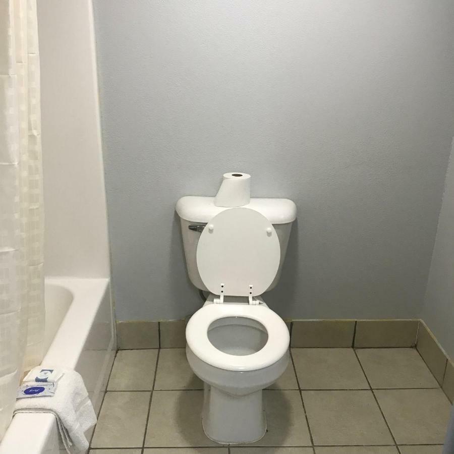 Guest Inn يوكون المظهر الخارجي الصورة